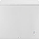 Frigidaire - 7.2 Cu. Ft. Chest Freezer - White