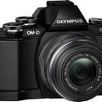 Olympus - OM-D E-M10 Mirrorless Camera with 14-42mm Lens - Black
