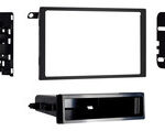 Metra - Dash Kit for Select 2003-2009 Gmc Topkick - Black