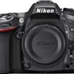 Nikon - D7100 DSLR Camera (Body Only) - Black