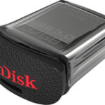 SanDisk - Ultra Fit 32GB USB 3.0 Flash Drive - Black/Silver