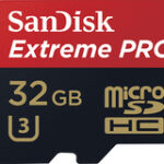 SanDisk - Extreme Pro 32GB microSDHC Class 10 Memory Card - Black/Red